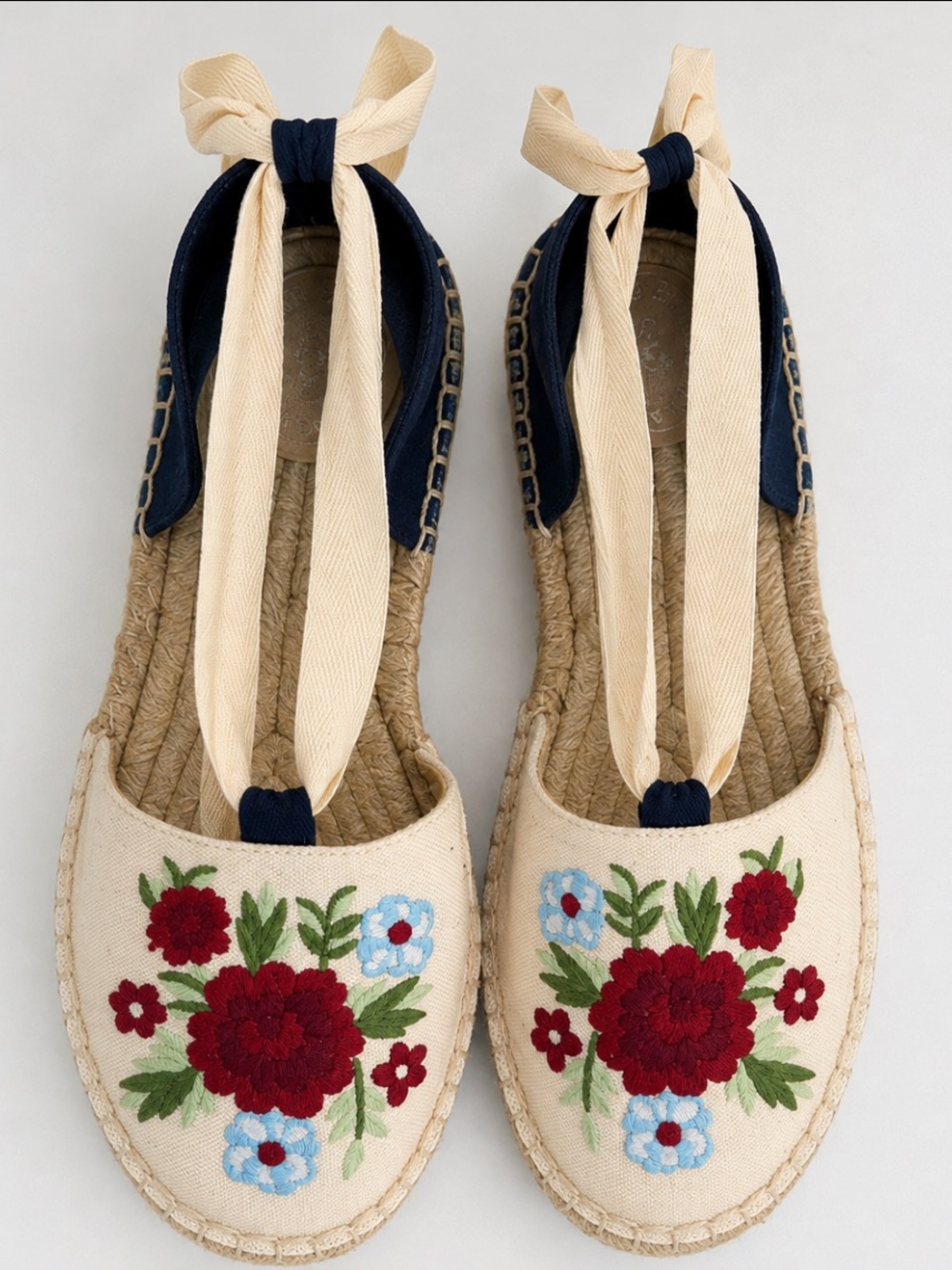 BRAND NEW Brooks Brothers Espadrille Sandals